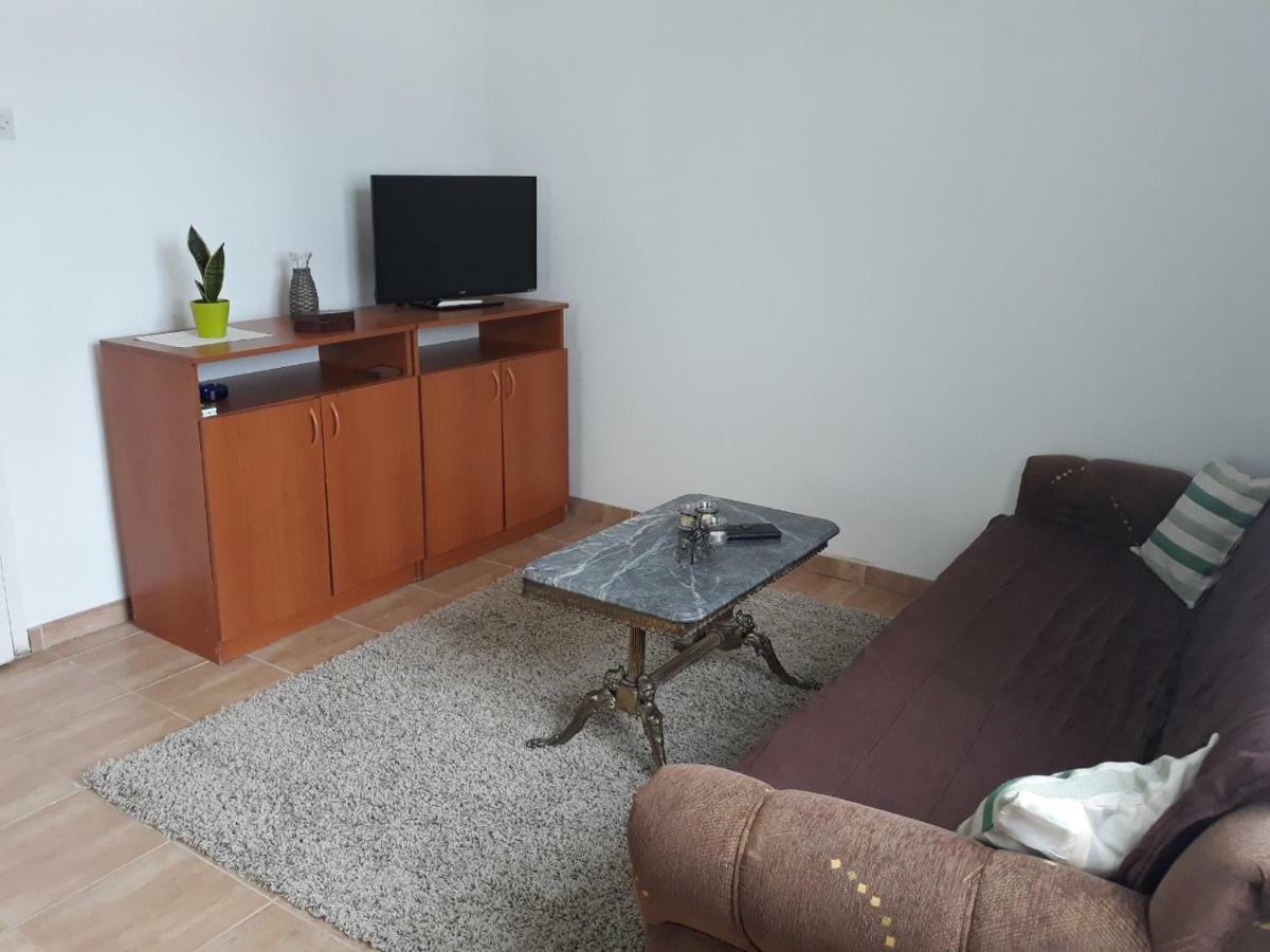 Apartman Dijelovi ビイェリナ エクステリア 写真
